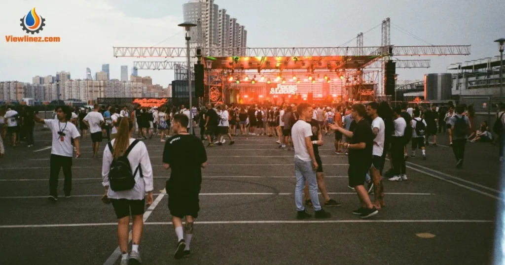 People Make with DTM